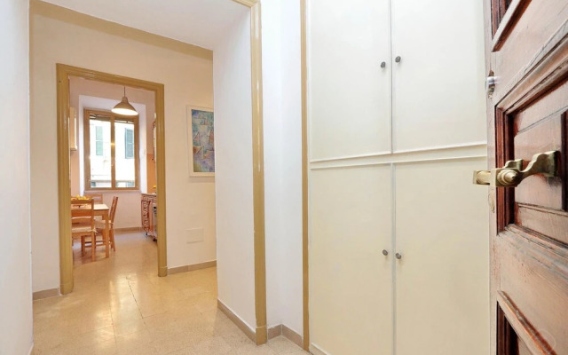 Authentic Family Apartment