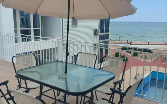 La Perla Bianca Residence