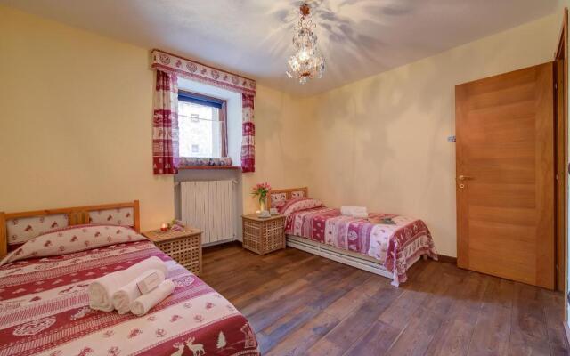 Baita La Ciaburna (skiing nearby)