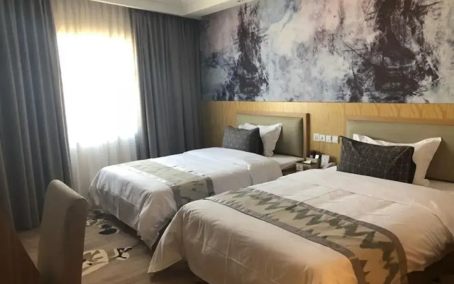 St. Moritz Business Hotel