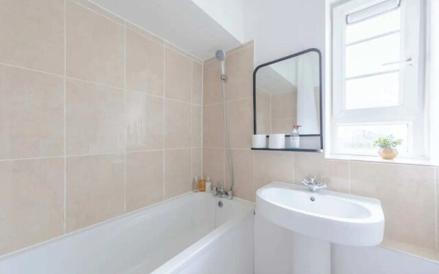 Central & Spacious 1BD - Camden Town