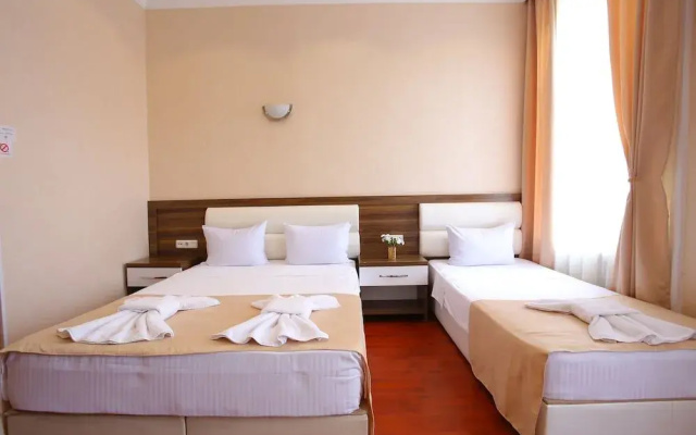 Hotel Aristocrat