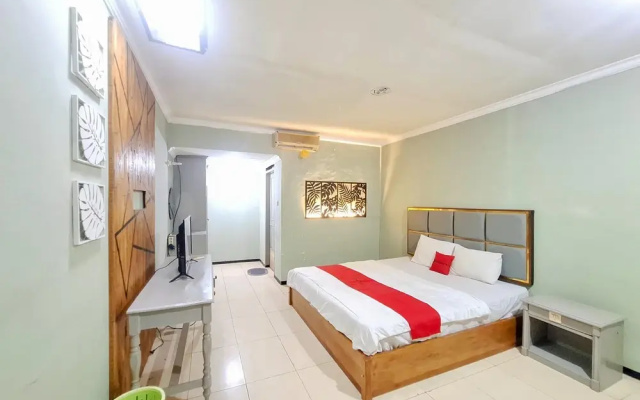 RedDoorz near Stadion Semeru Lumajang Jawa Timur