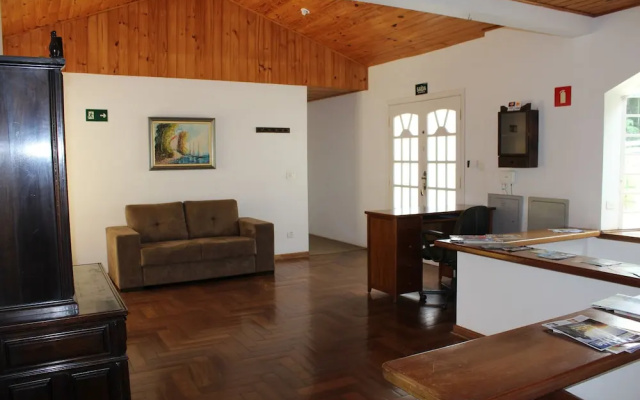 Pousada Vila Menotti - Guesthouse in カンポス・ド・ジョルドン - Photo 3