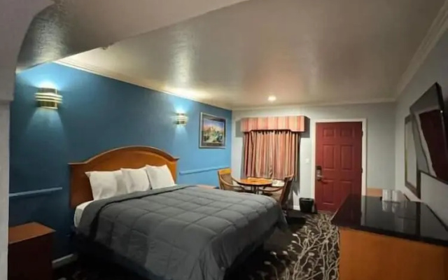 Sunset inn &Suites