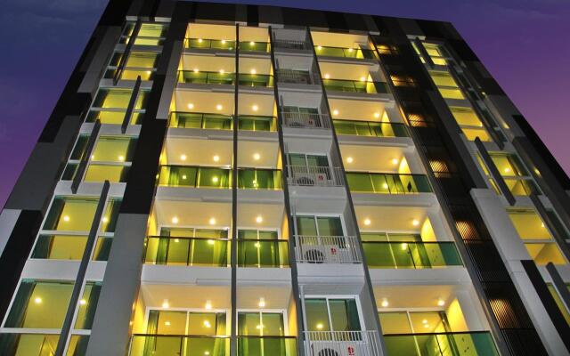 United Residence Ekamai Bangkok