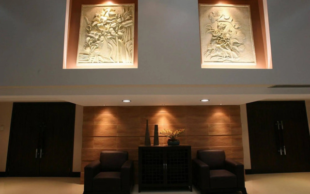 Tanza Oasis Hotel and Resort