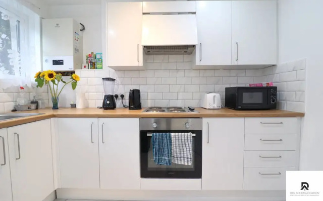 3-bed House in London Near the O2 Arena & Excel