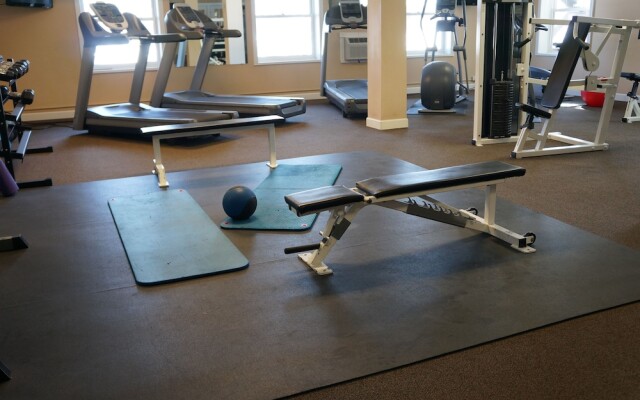 Maddens On Gull Lake