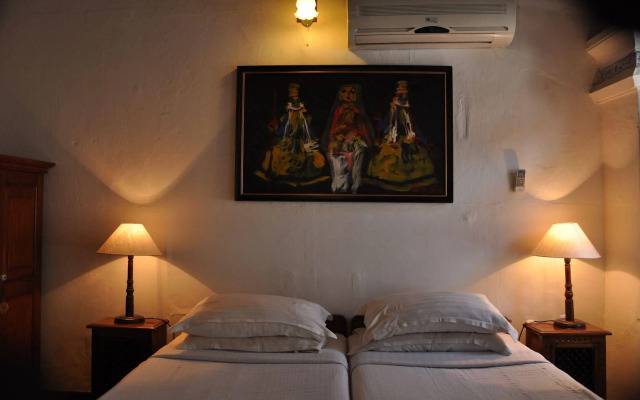 The Old Courtyard Hotel