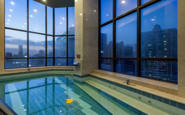 Pharos Hotel