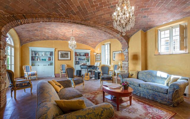Coselli's Collection Luxury Villas rental