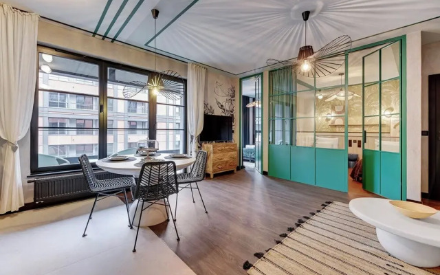 Doki Living - Foodhall & Parking by Downtown Apartments