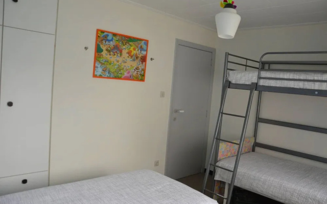 Charming Belgian Getaway, Vakantiewoning in Oudsbergen - 3 Bedrooms & Garden