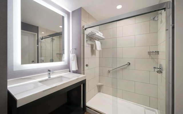 Hyatt House Lax