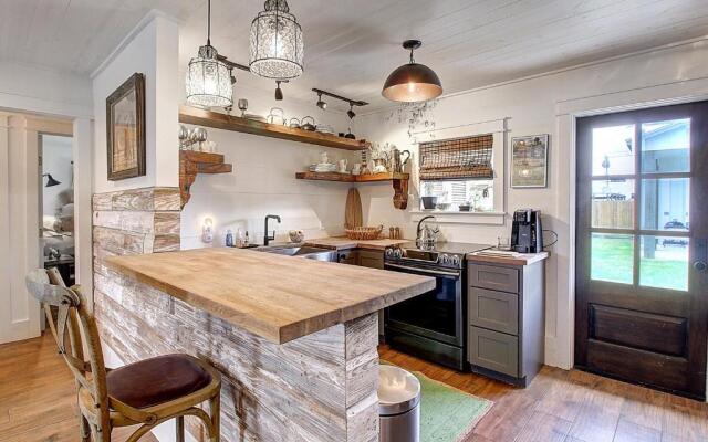 The Gulf House Gs512 Home