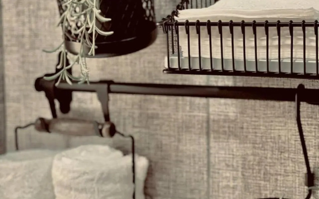 Two Rooms Plus Residence