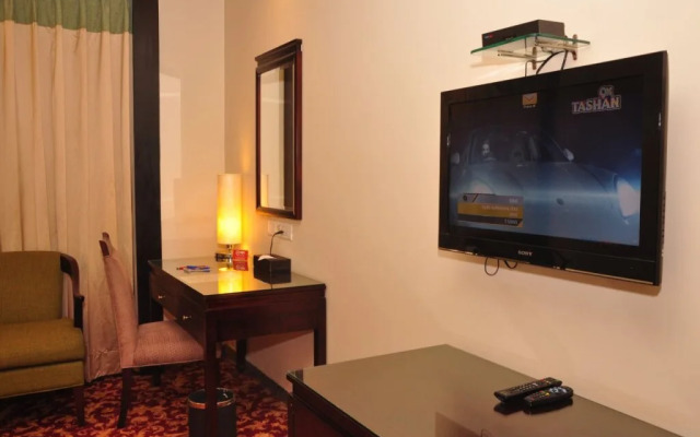 Oyo Premium Lawrence Road