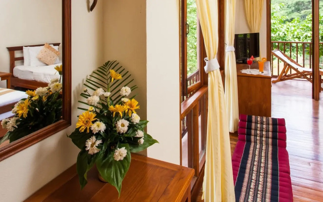 Riverhouse Hotel - The Teak House