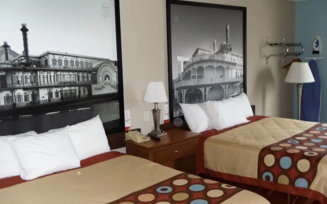 Super 8 By Wyndham Shenandoah