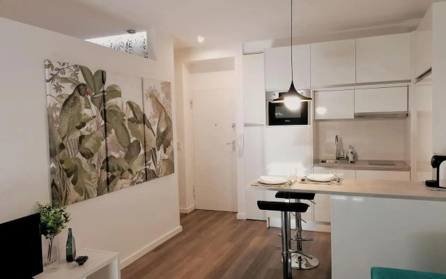 Window Garden Apartment