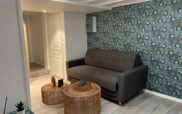 Saint-Jean-de-Luz Les Halles Centre - T2 en souplex