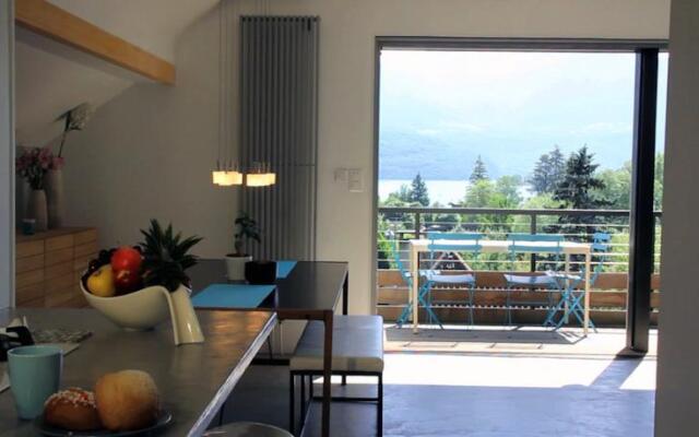 Maison du Lac dAnnecy