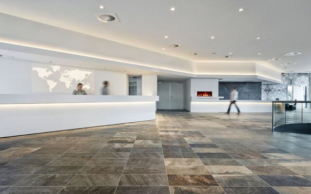 Mainport Hotel Rotterdam, a Hilton Affiliate Hotel