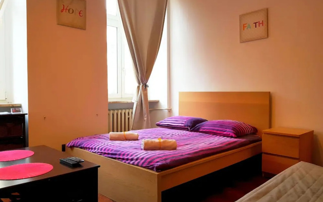 City Central Apartments - Old Town