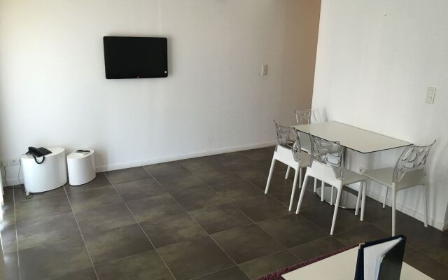Résidence Hôtelière En Aparté