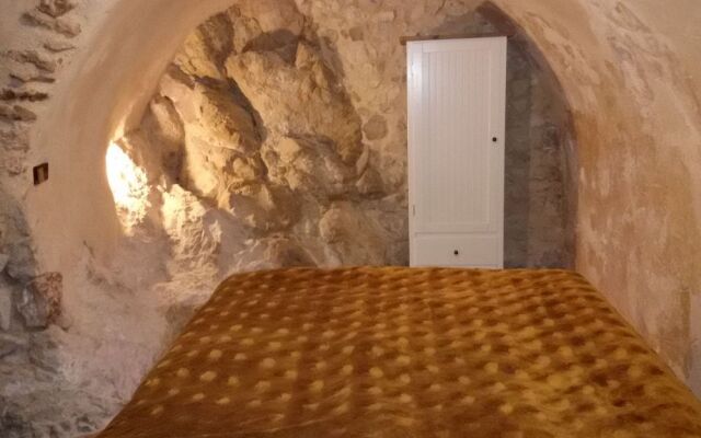 Altea Suite Vault