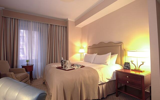 Union League Club Of Chicago