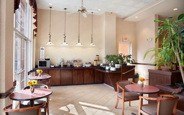 Baymont Inn & Suites Warrenton