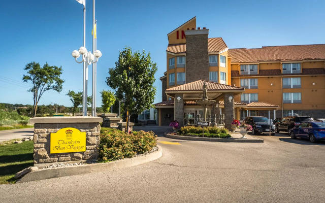 Monte Carlo Inn Barrie Suites
