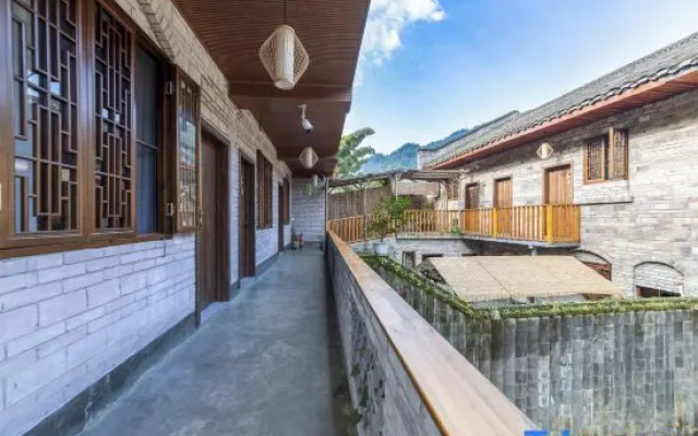 Zhoufu B&B, Liujiang Ancient Town