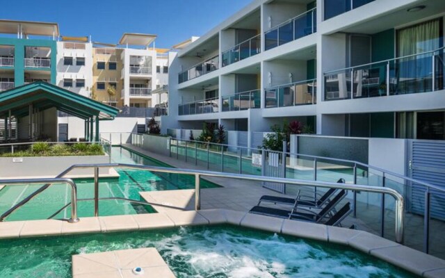 1BR Coolum Beach Escape