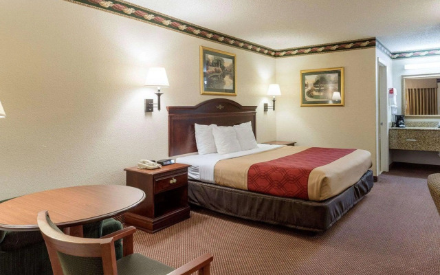 Econo Lodge Grenada