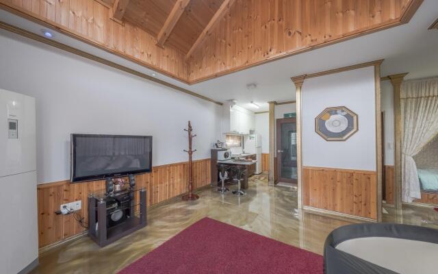 poceon haeddeuneuneondeogpensyeonB