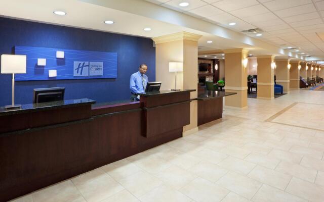 Holiday Inn Express Washington DC SW - Springfield by IHG