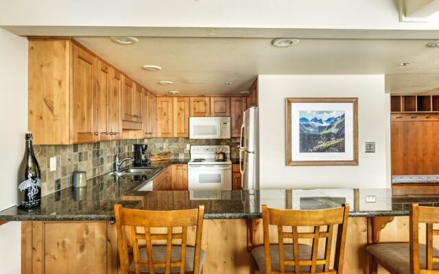 Stonebridge Condominiums