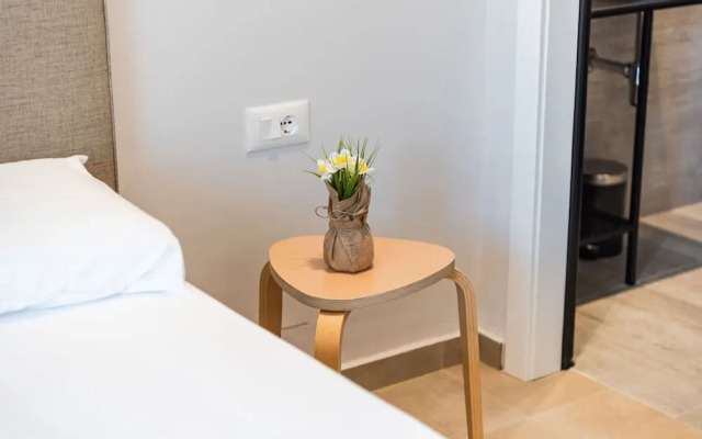 Luxury Studio With Free Parking