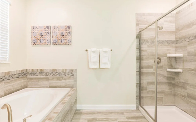 9BR ChampionsGate Pool Home