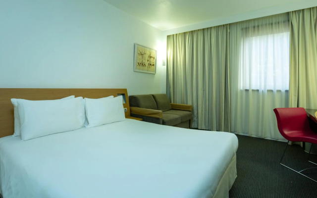 Accra City Hotel