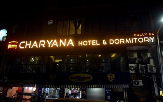 Charyana Hotel Ac Dormitory - Hostel