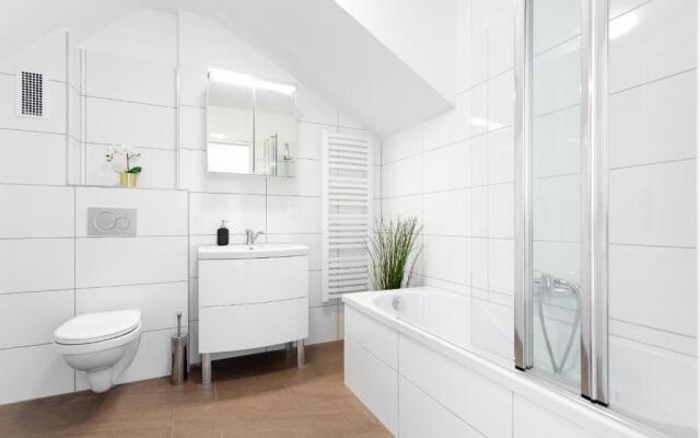 N46 · Penthouse near Schoenbrunn. Amazing Terrace! N46