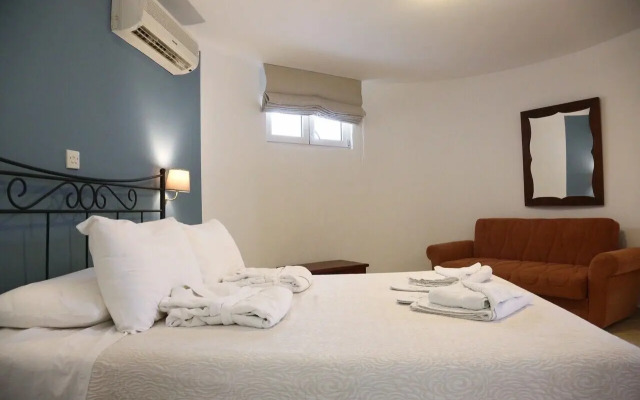 Sunrise Beach Suites