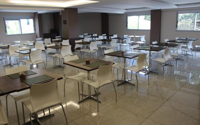 Vertentes Suítes Hotel