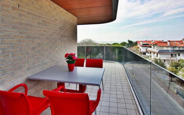 Monica Residence