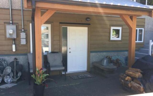 Wild Edge Lodge
