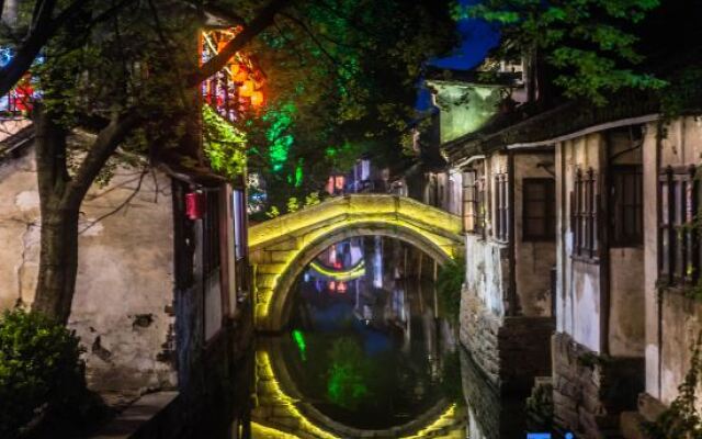 Zhou Zhuang The Tree Hotel